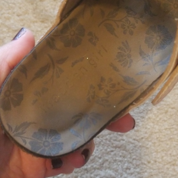 Girls sandals - Picture 2 of 4